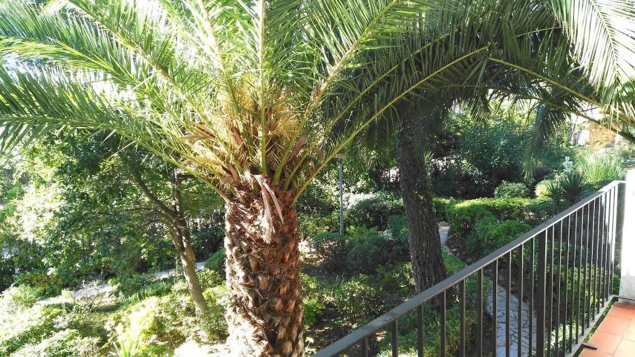 Clip B-2 - Llafranc Apartment